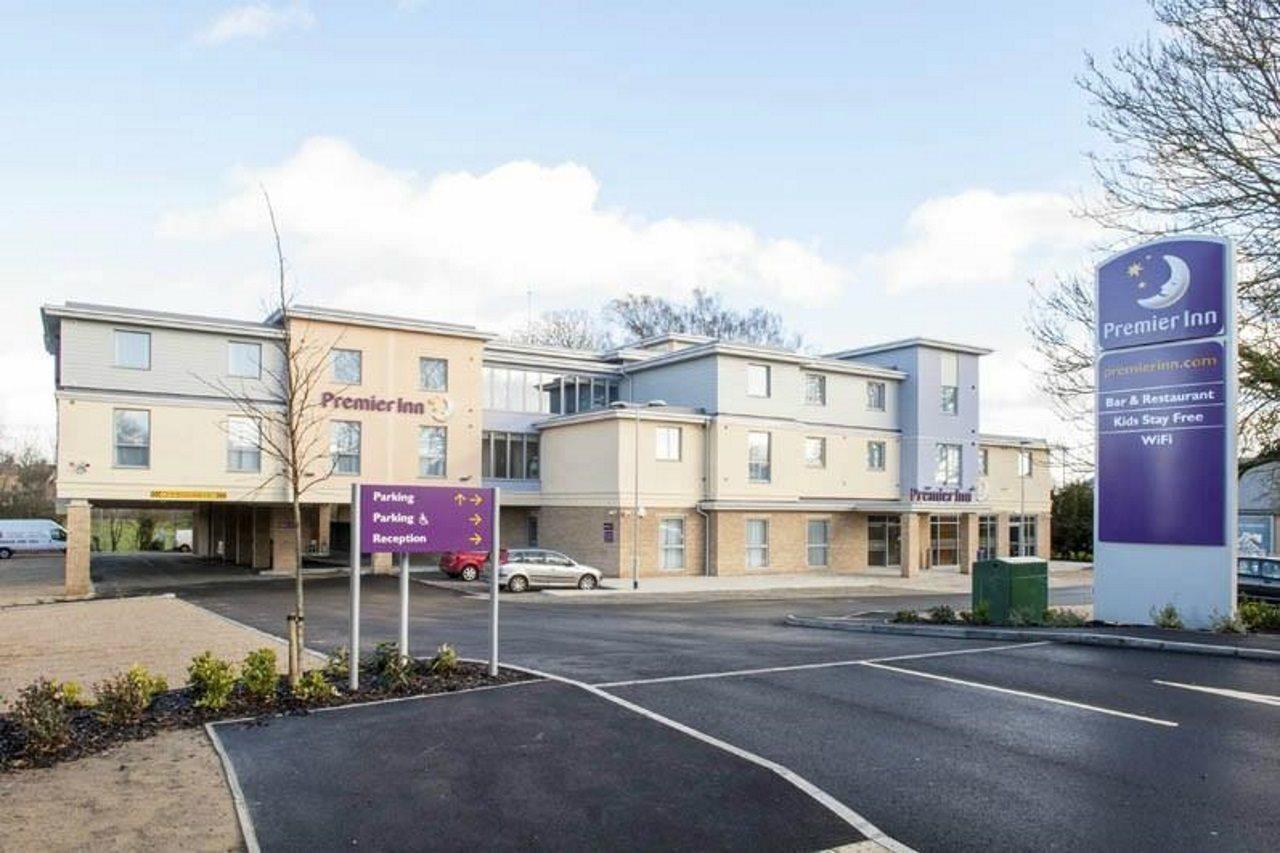 Premier Inn Premier Inn Witney Bagian luar foto